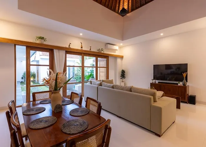 Sunshyne - Modern Luxury 2br With Pool, Steps To The Villa Seminyak (Bali)