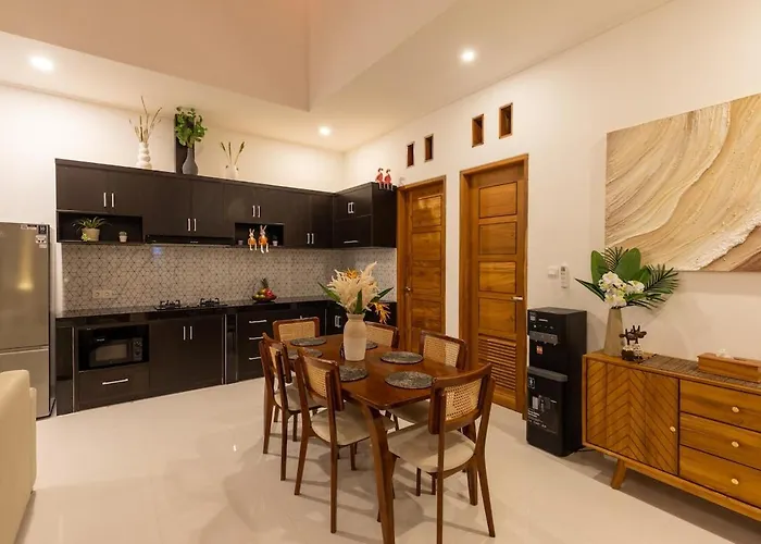 Sunshyne - Modern Luxury 2br With Pool, Steps To The Villa *