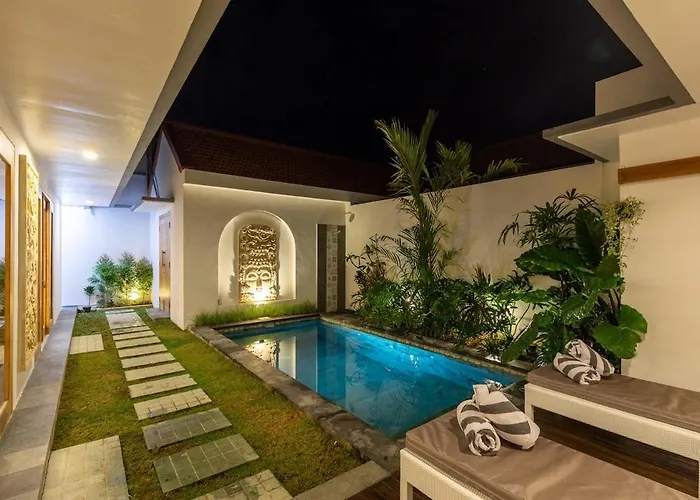 Sunshyne - Modern Luxury 2br With Pool, Steps To The * Seminyak (Bali)