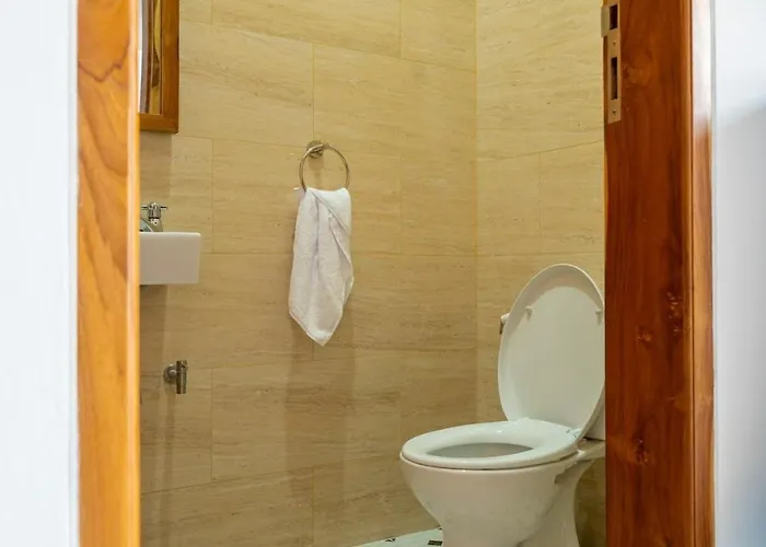 Sunshyne - Modern Luxury 2br With Pool, Steps To The *